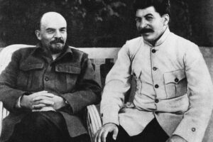 Transformación del poder: Resumen de Lenin a Stalin